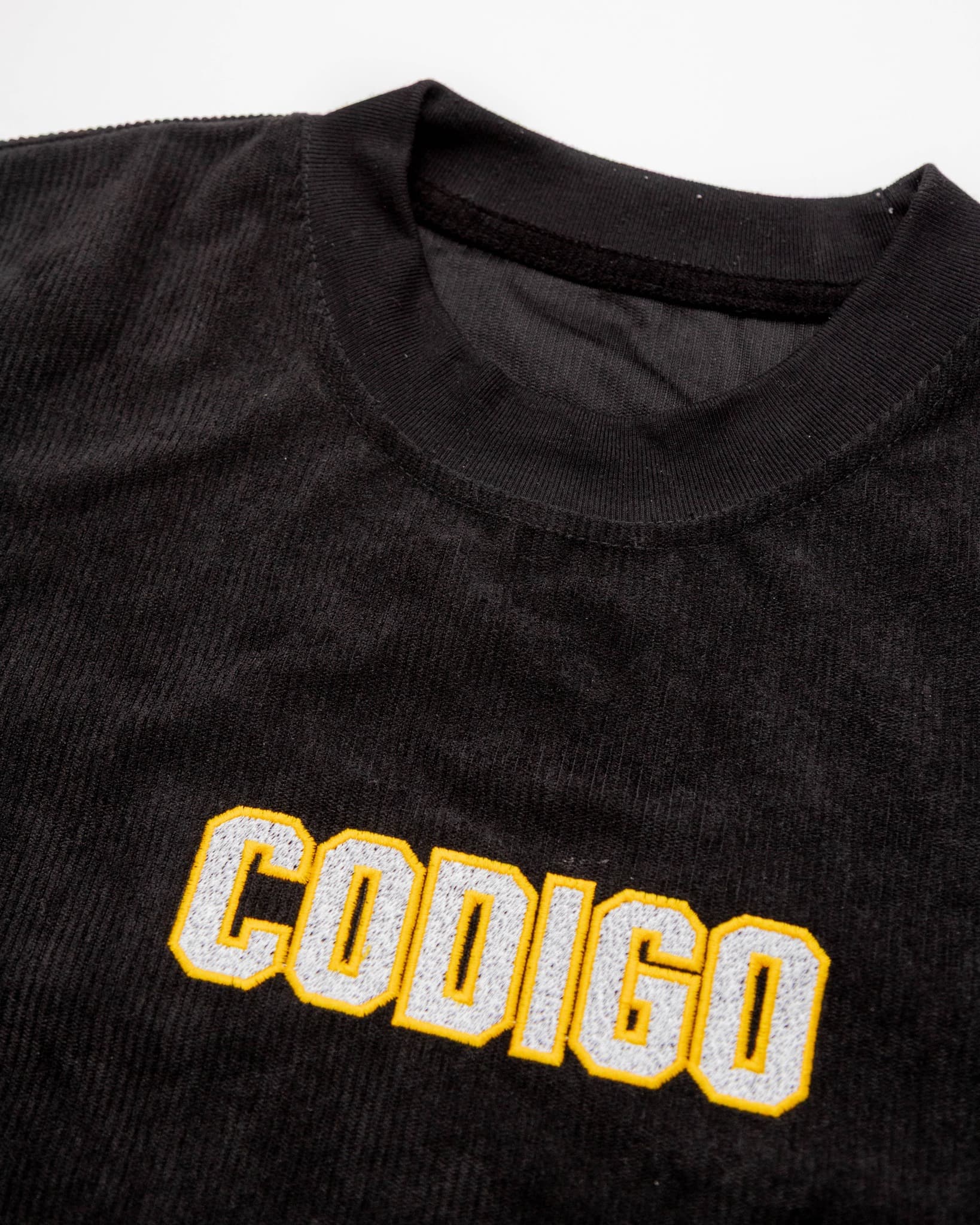C • Corduroy Black 01 detail 1