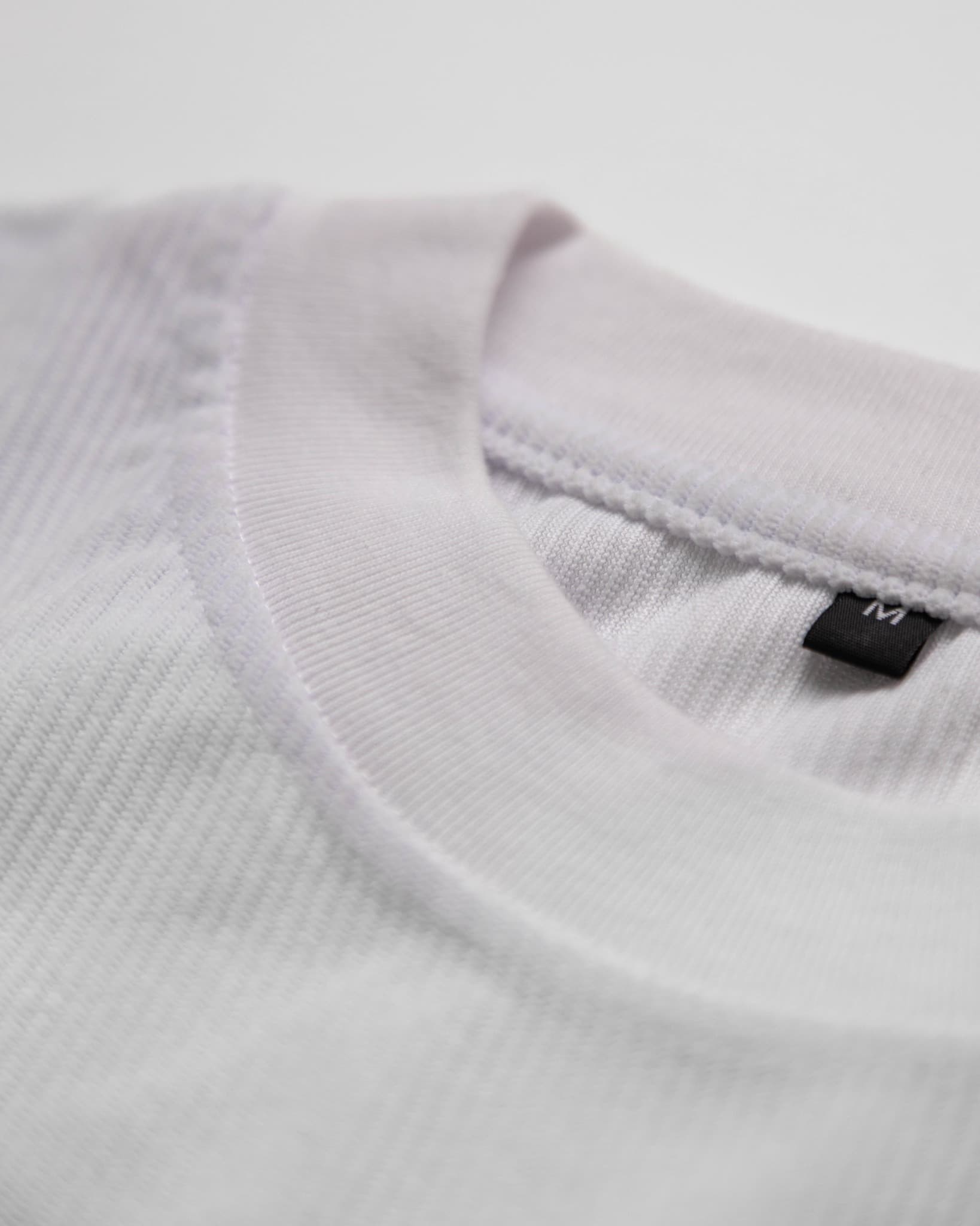 C • Corduroy White 02 detail 1
