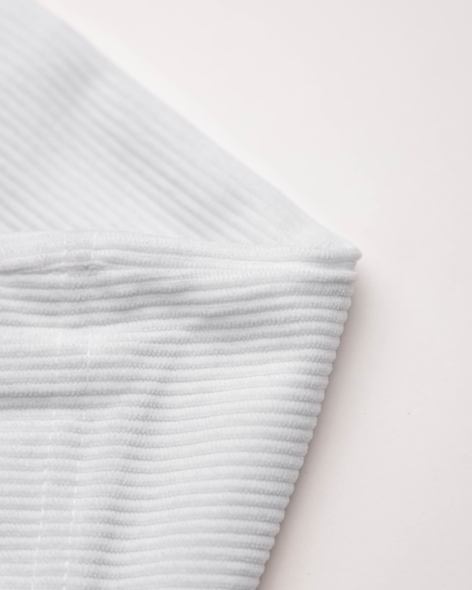 C • Corduroy White 02 detail 4